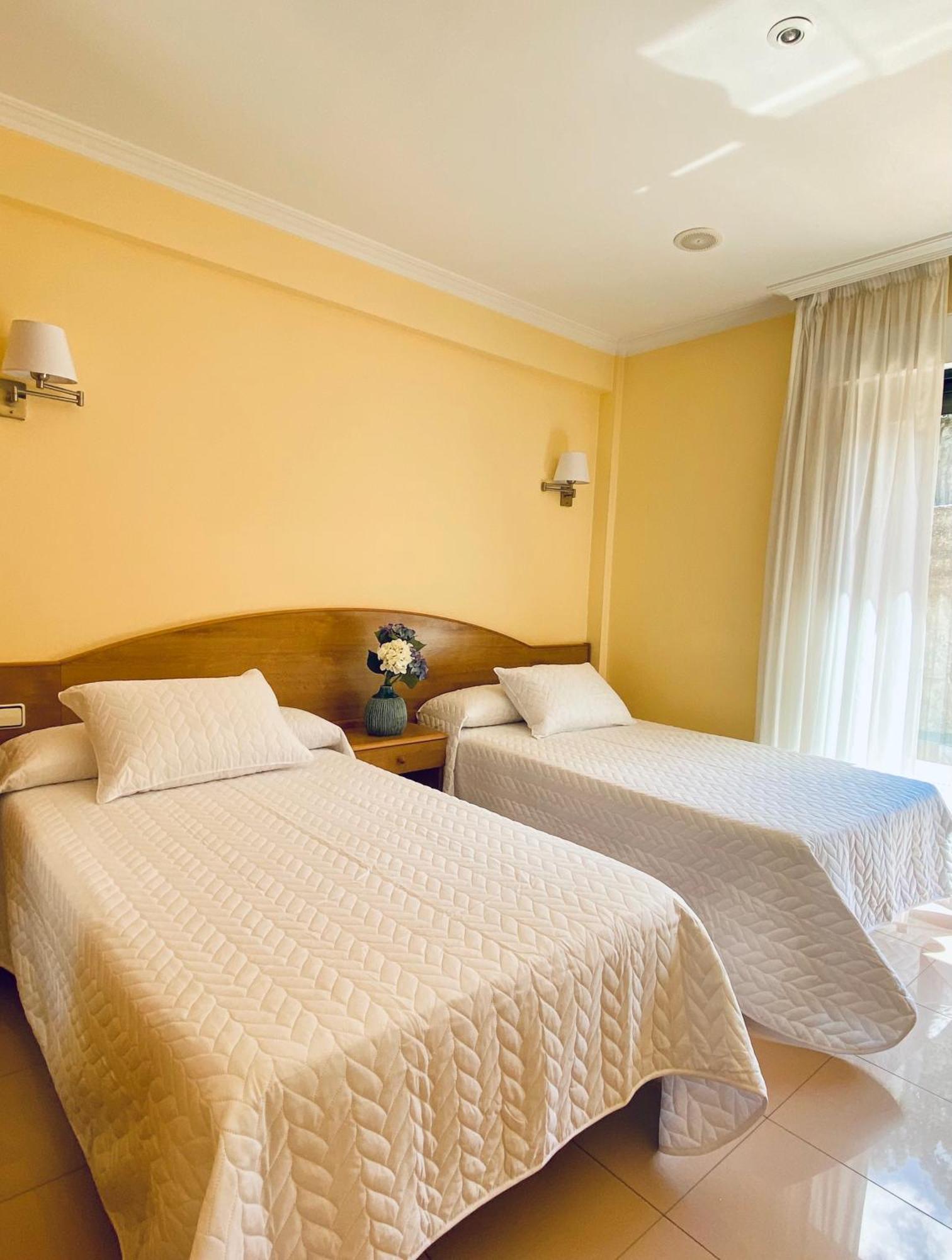 Duerming Areas Playa Hotel Sanxenxo Esterno foto