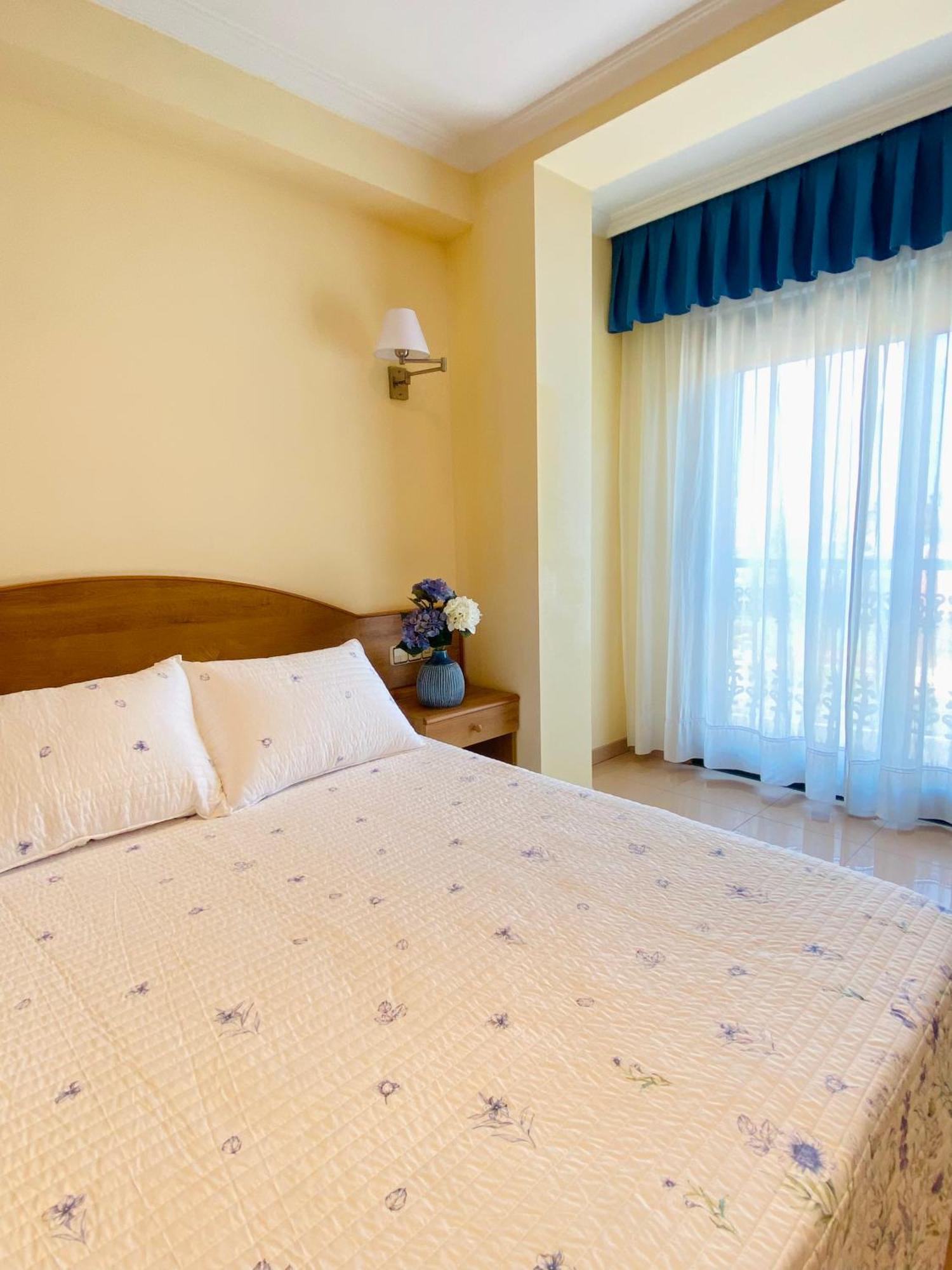 Duerming Areas Playa Hotel Sanxenxo Esterno foto